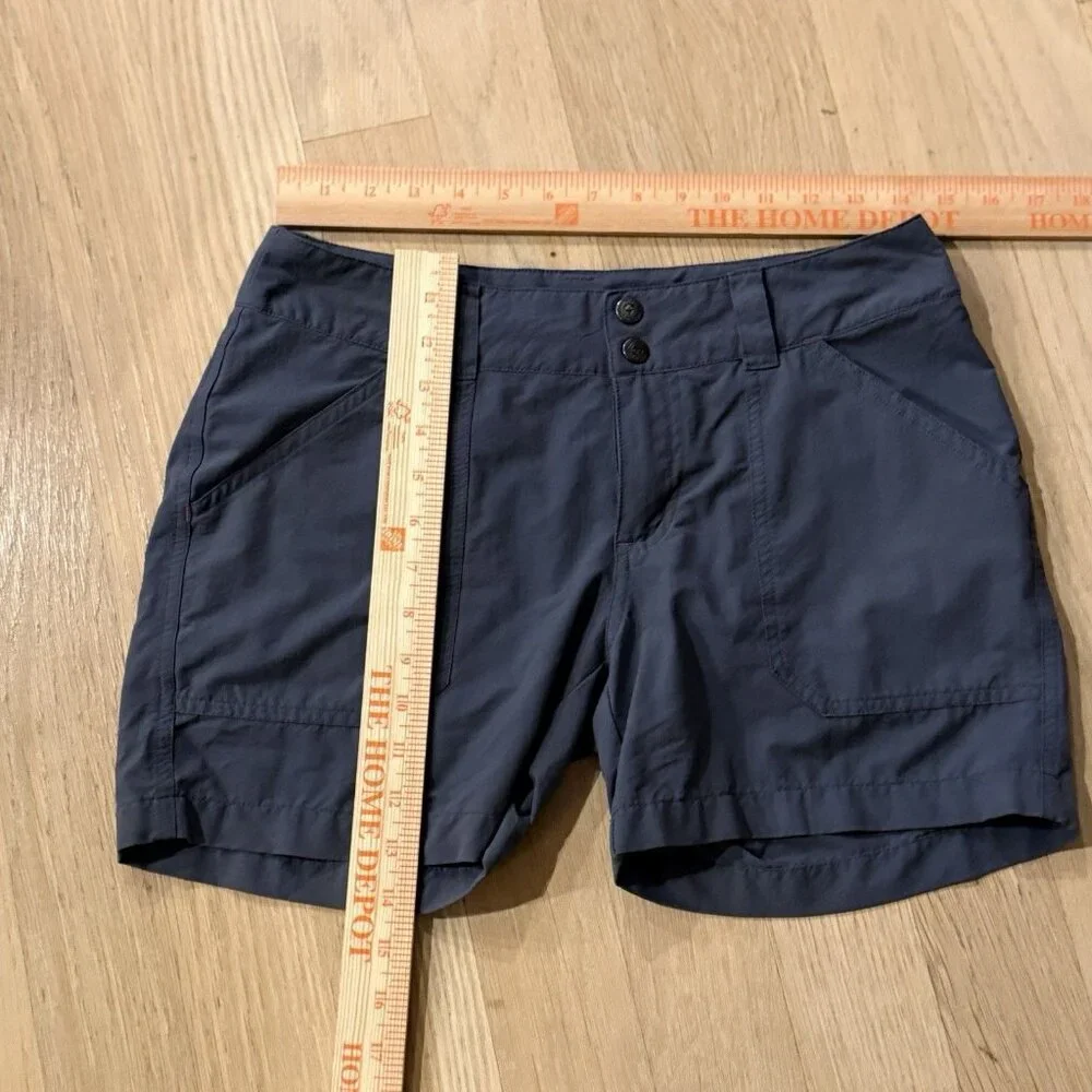 Patagonia Women’s Borderless Shorts Size 4 Gray Hiking Lightweight Outdoors
